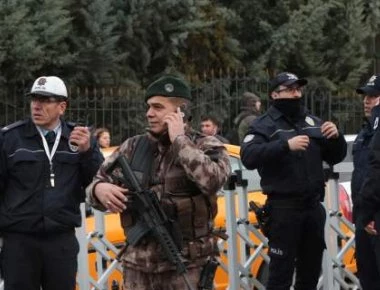 Tουρκία: 56 άτομα κρατούνται λόγω επαφών με τον Γκιουλέν